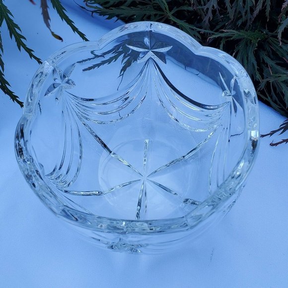 Mikasa Stardust Scalloped Crystal Glass Bowl candy snack trinket Germany 4.5" - Picture 3 of 11